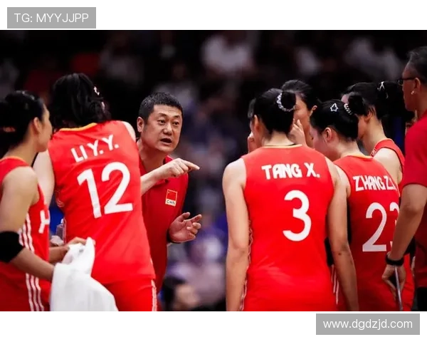 中国女排逆转胜泰国晋级亚洲杯决赛 郎平称赞队员拼劲十足