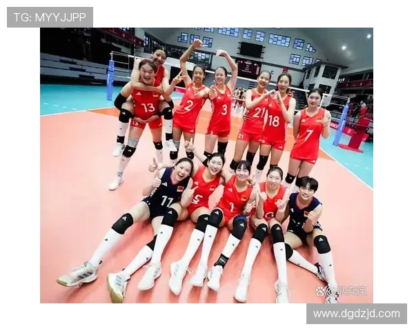 世界杯激战正酣 中国女排逆袭胜利冲击四强目标全力以赴 世界杯激战正酣 中国女排逆袭胜利冲击四强目标全力以赴