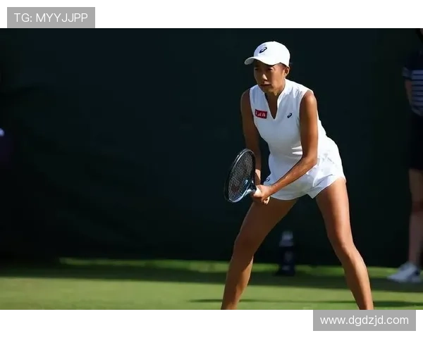 新赛季网球巨星激战温网赛场再掀全球观赛热潮风暴激情盛况震撼呈现