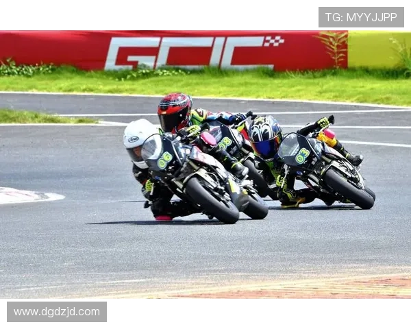 摩托GP赛季高潮再现：新赛季各队阵容调整与技术革新全解析