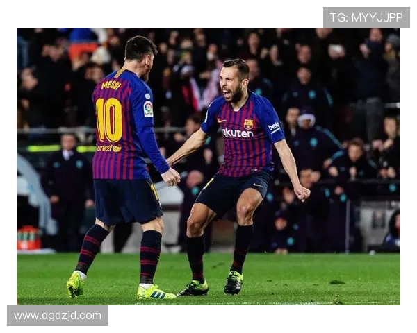 梅西重返巴萨可能性增大 国际足坛迎来震动性转会风潮