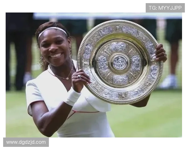 网球大师赛激烈角逐 小威廉姆斯复出迎战年轻新星 网球大师赛激烈角逐 小威廉姆斯复出迎战年轻新星